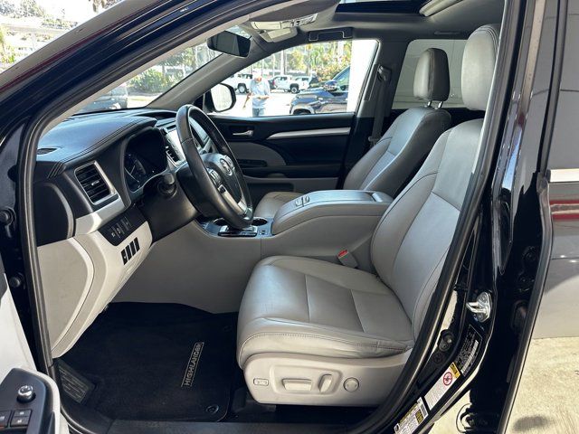 2019 Toyota Highlander XLE