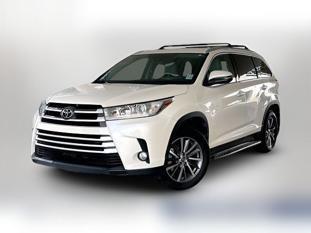 2019 Toyota Highlander 