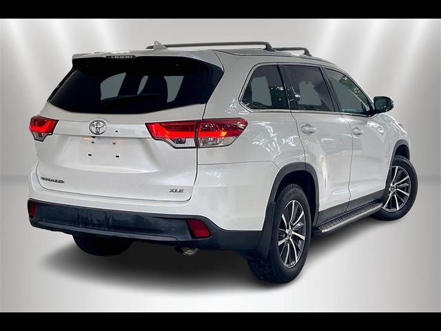 2019 Toyota Highlander 