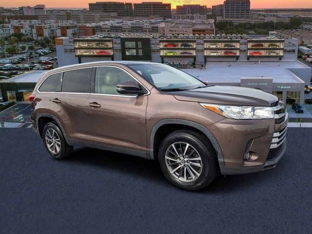 2019 Toyota Highlander XLE