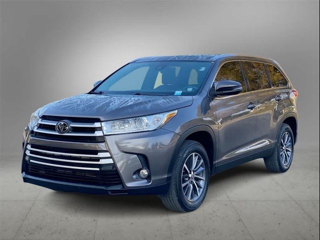 Used 2019 Toyota Highlander XLE For Sale in Miami, FL | Auto Navigator