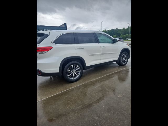 2019 Toyota Highlander XLE