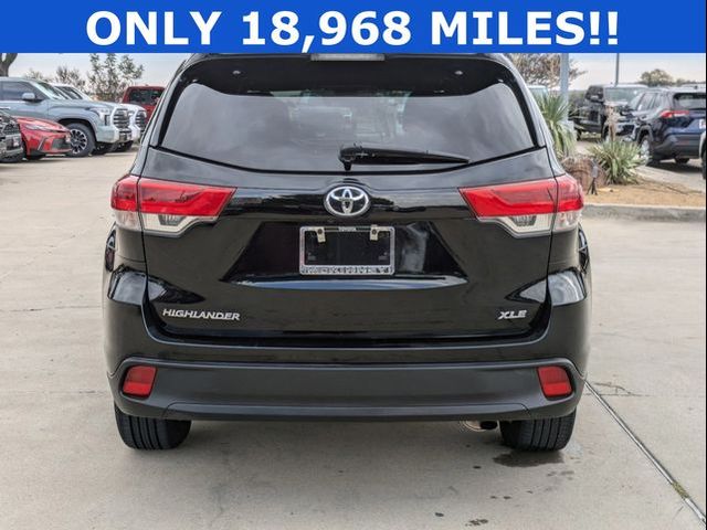 2019 Toyota Highlander XLE