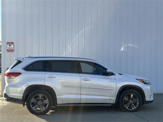 2019 Toyota Highlander Hybrid Limited Platinum