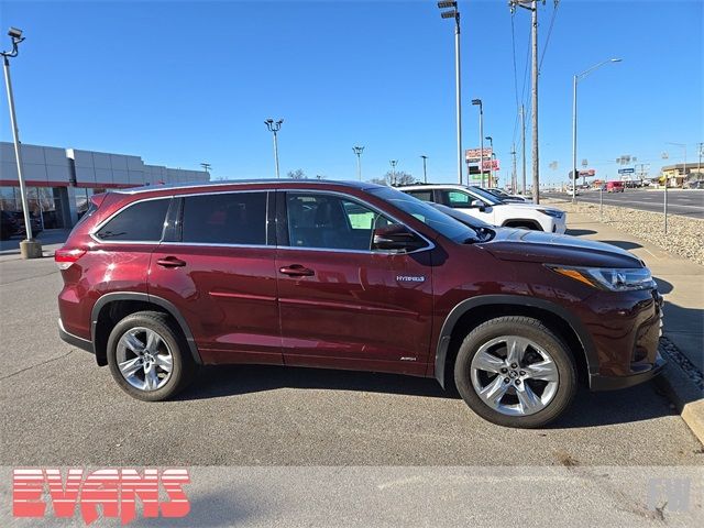 2019 Toyota Highlander 