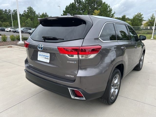 2019 Toyota Highlander 