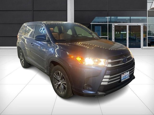 2019 Toyota Highlander Hybrid LE