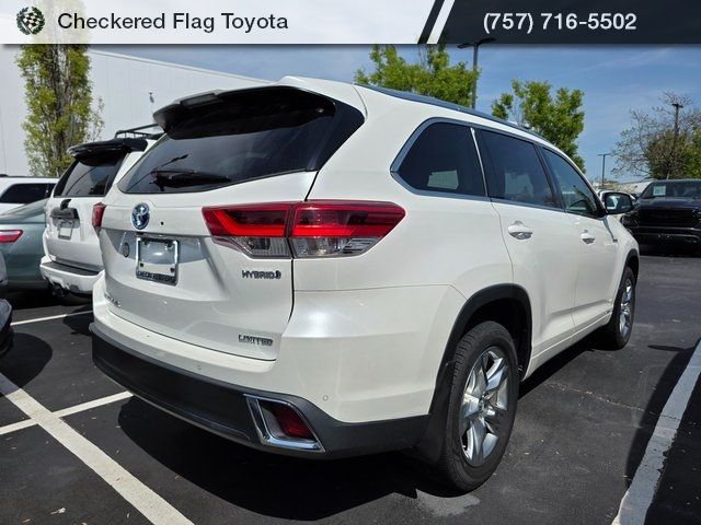 2019 Toyota Highlander 