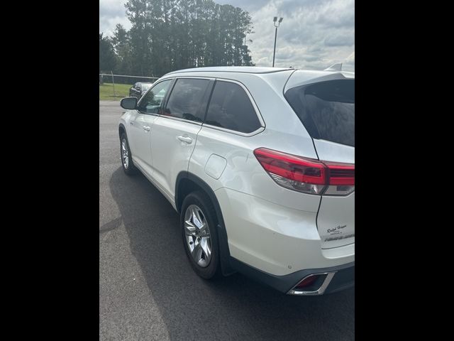 2019 Toyota Highlander 