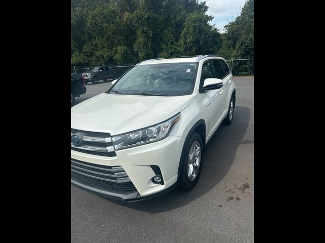 2019 Toyota Highlander 