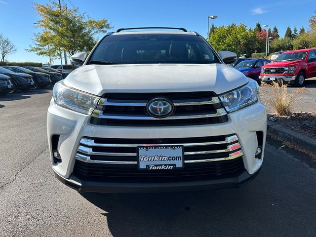 2019 Toyota Highlander 