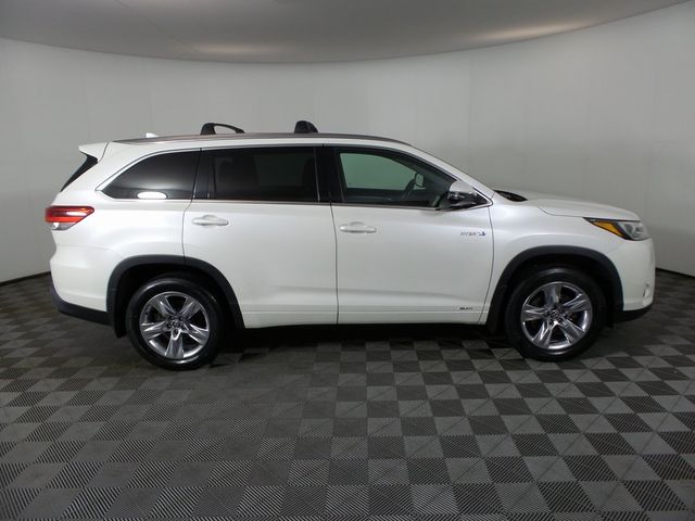 2019 Toyota Highlander 