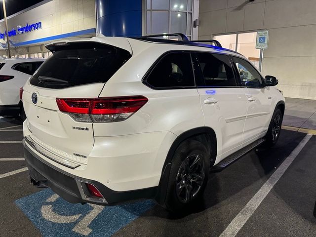 2019 Toyota Highlander Hybrid Limited Platinum