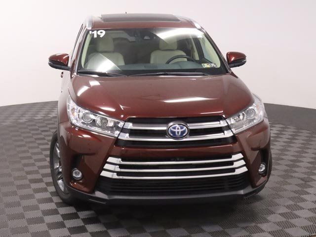 2019 Toyota Highlander Hybrid Limited Platinum