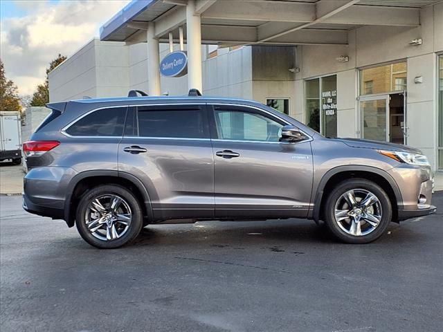 2019 Toyota Highlander Hybrid Limited Platinum