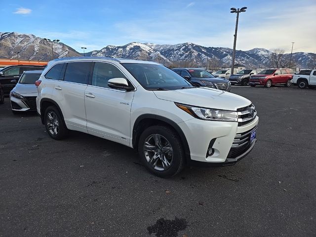 2019 Toyota Highlander Hybrid Limited Platinum