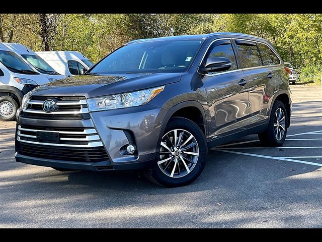 2019 Toyota Highlander Hybrid XLE