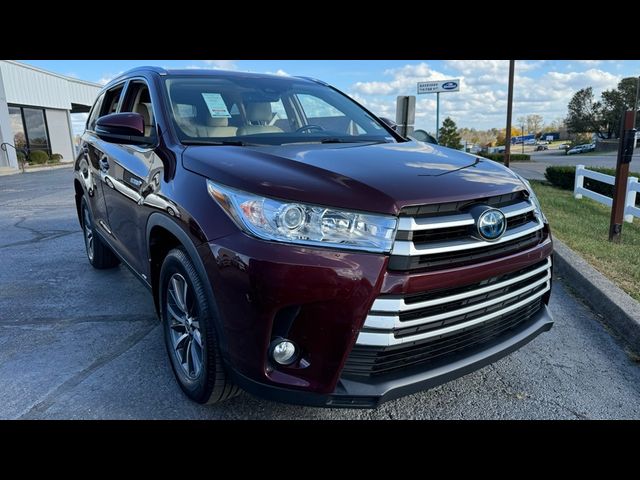 2019 Toyota Highlander Hybrid XLE