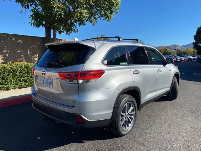 2019 Toyota Highlander Hybrid XLE