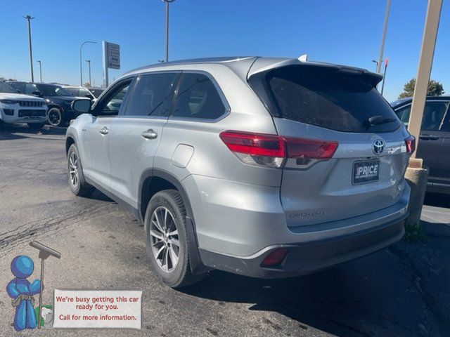 2019 Toyota Highlander Hybrid XLE