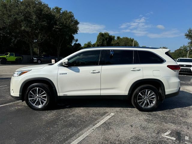 2019 Toyota Highlander Hybrid XLE