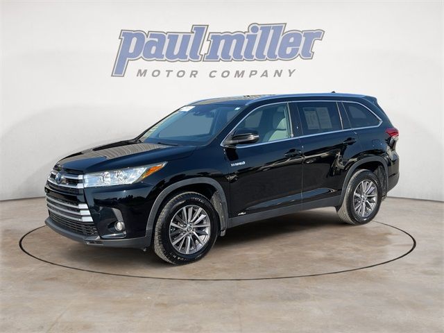 2019 Toyota Highlander Hybrid XLE