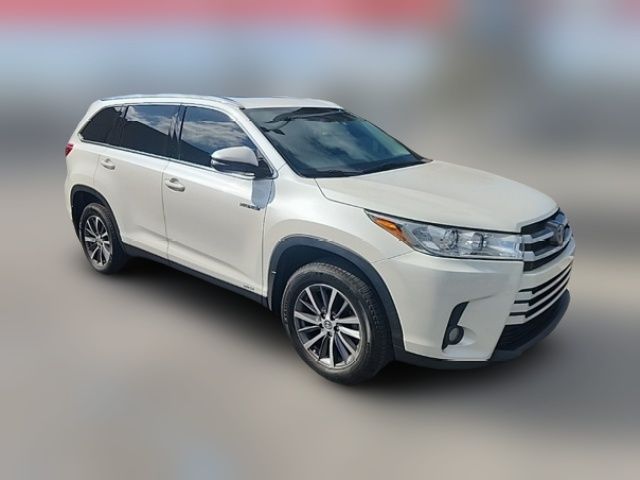 2019 Toyota Highlander Hybrid XLE