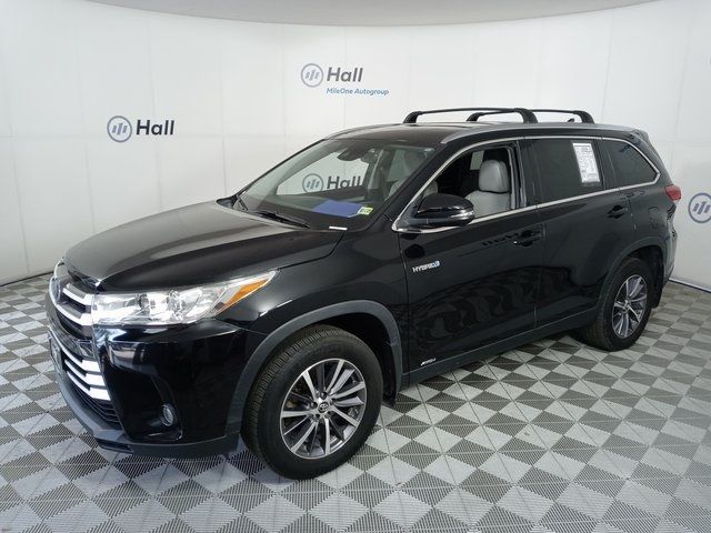 2019 Toyota Highlander Hybrid XLE