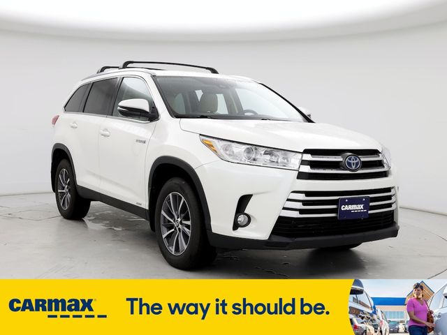 2019 Toyota Highlander Hybrid XLE