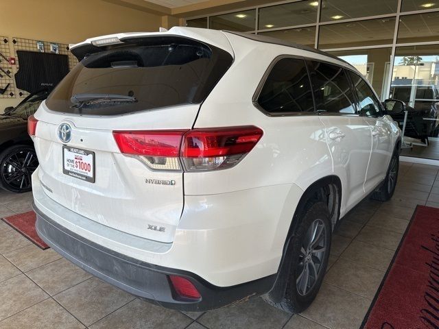 2019 Toyota Highlander Hybrid XLE