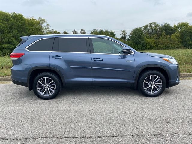 2019 Toyota Highlander Hybrid XLE