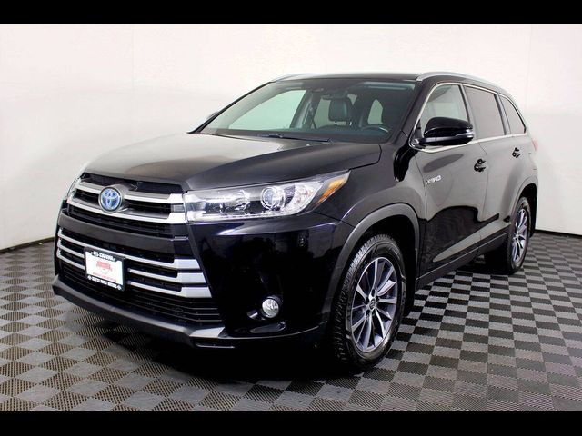 2019 Toyota Highlander Hybrid XLE