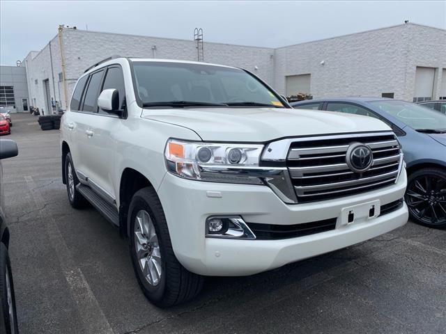 2019 Toyota Land Cruiser Base