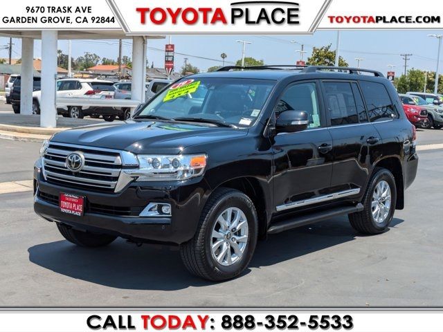 2019 Toyota Land Cruiser Base