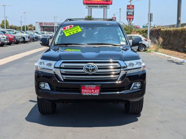 2019 Toyota Land Cruiser Base