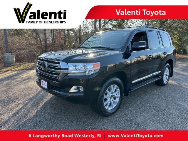 2019 Toyota Land Cruiser Base