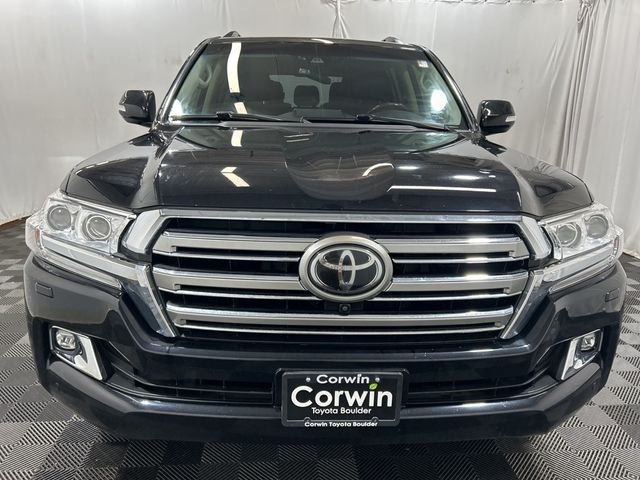 2019 Toyota Land Cruiser Base