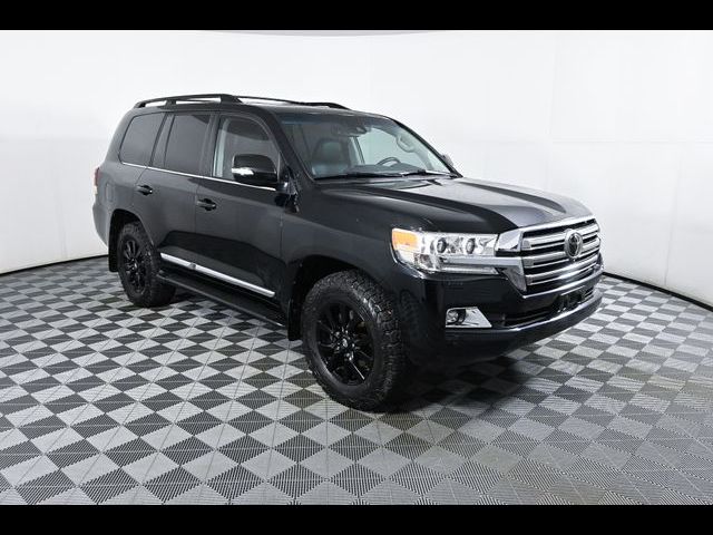 2019 Toyota Land Cruiser Base