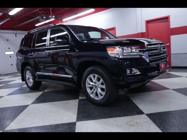 2019 Toyota Land Cruiser Base