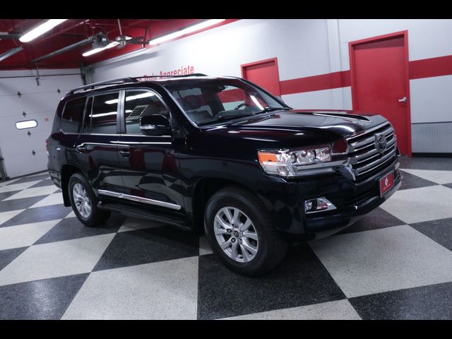 2019 Toyota Land Cruiser Base