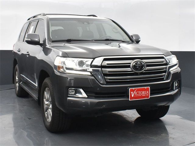 2019 Toyota Land Cruiser Base