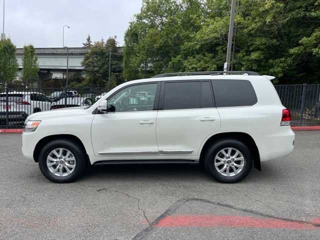 2019 Toyota Land Cruiser Base