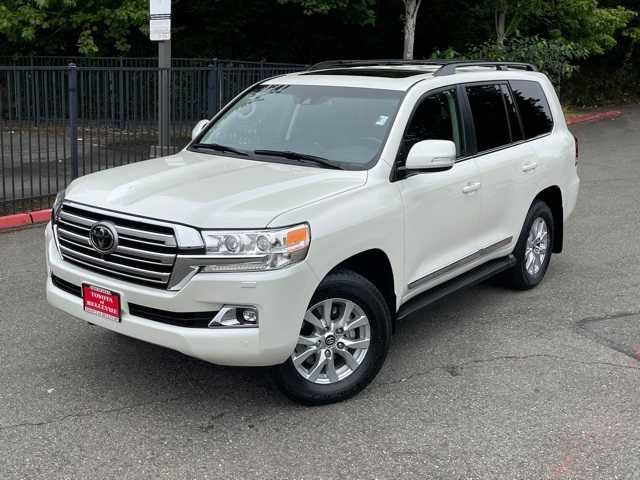 2019 Toyota Land Cruiser Base