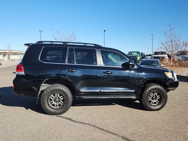 2019 Toyota Land Cruiser Base