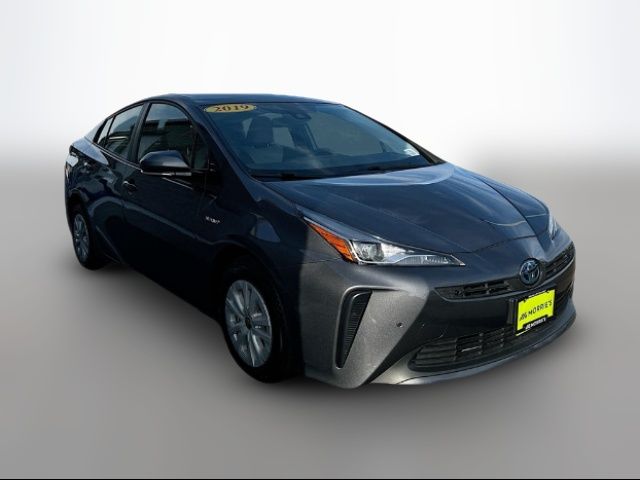 2019 Toyota Prius L Eco