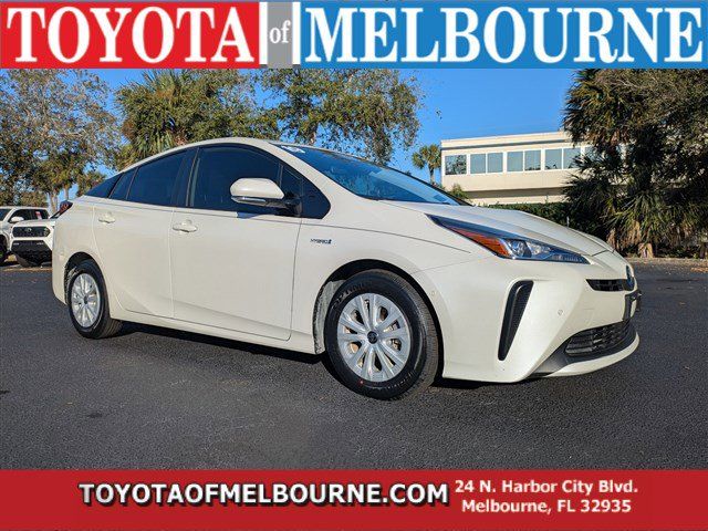 2019 Toyota Prius LE
