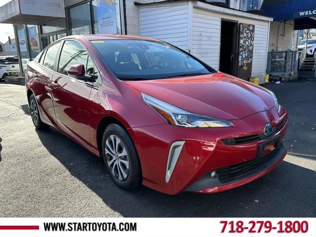 2019 Toyota Prius LE