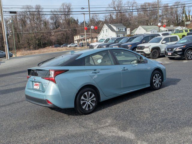 2019 Toyota Prius XLE