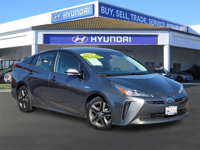 2019 Toyota Prius L Eco