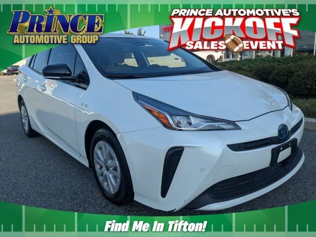 2019 Toyota Prius LE